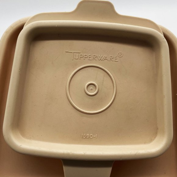 Vtg Tupperware Plastic Storage Container Clear Pink Lid 10" Tall Kitchen Cereal - Picture 4 of 8